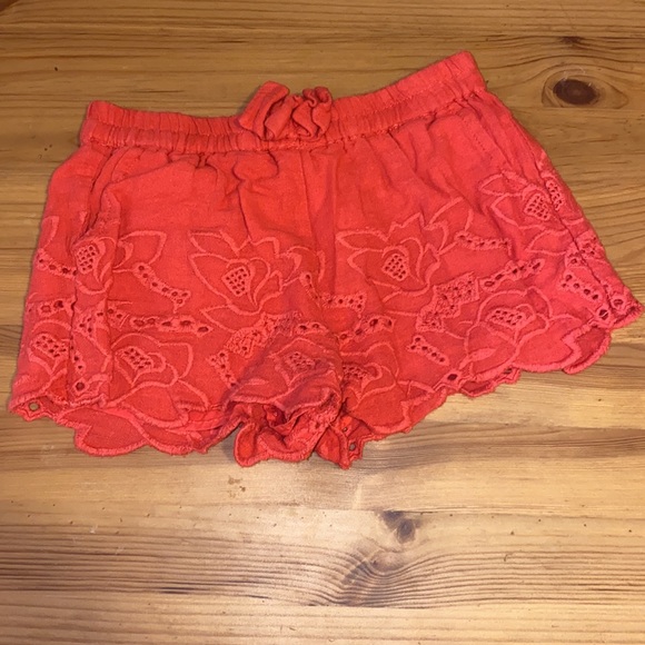 Toddler girl assorted shorts size 2T - Picture 8 of 16